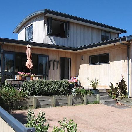 Kotuku Bed & Breakfast Whangamata Esterno foto